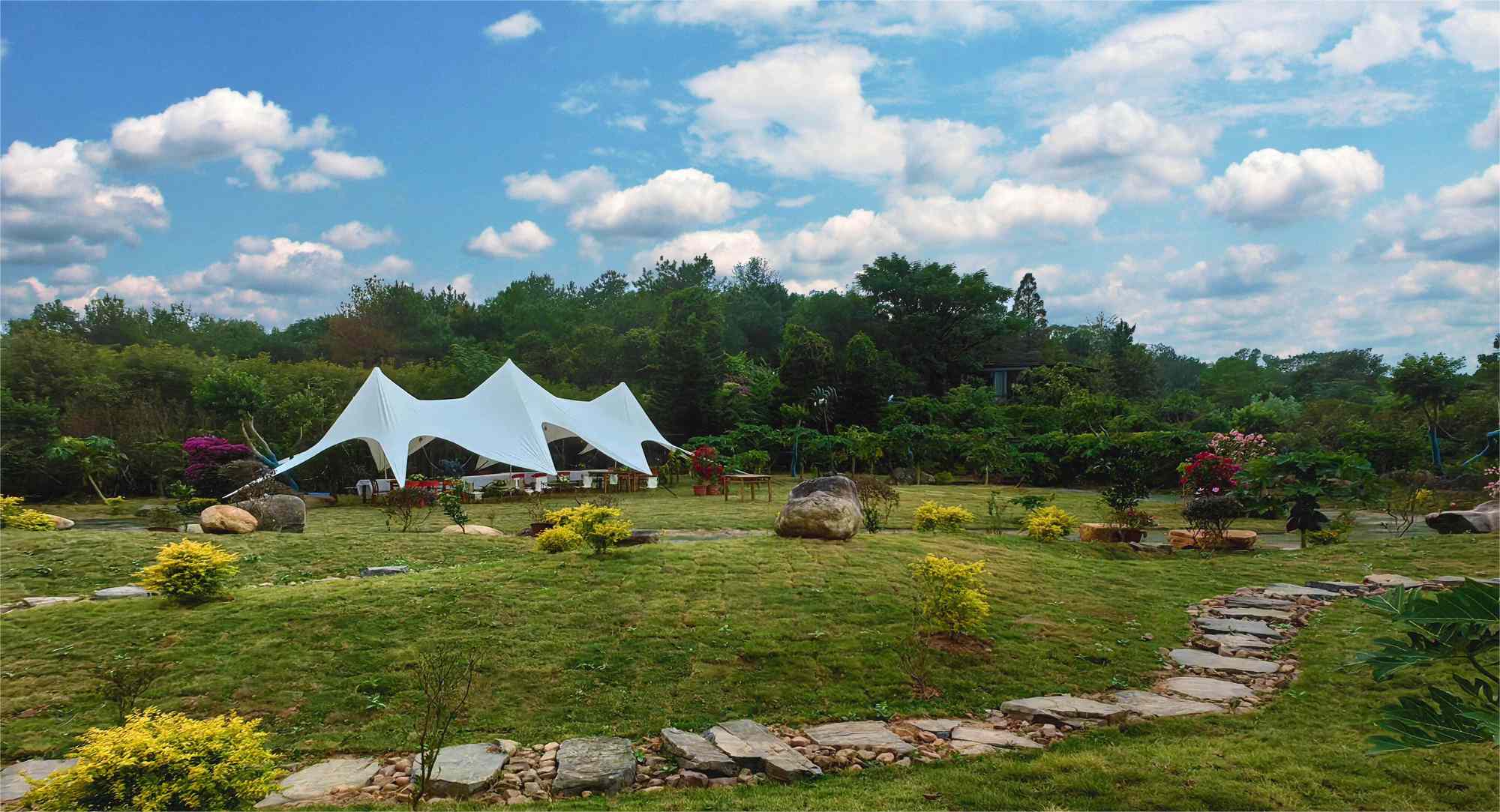 南国御花园 - 图片1